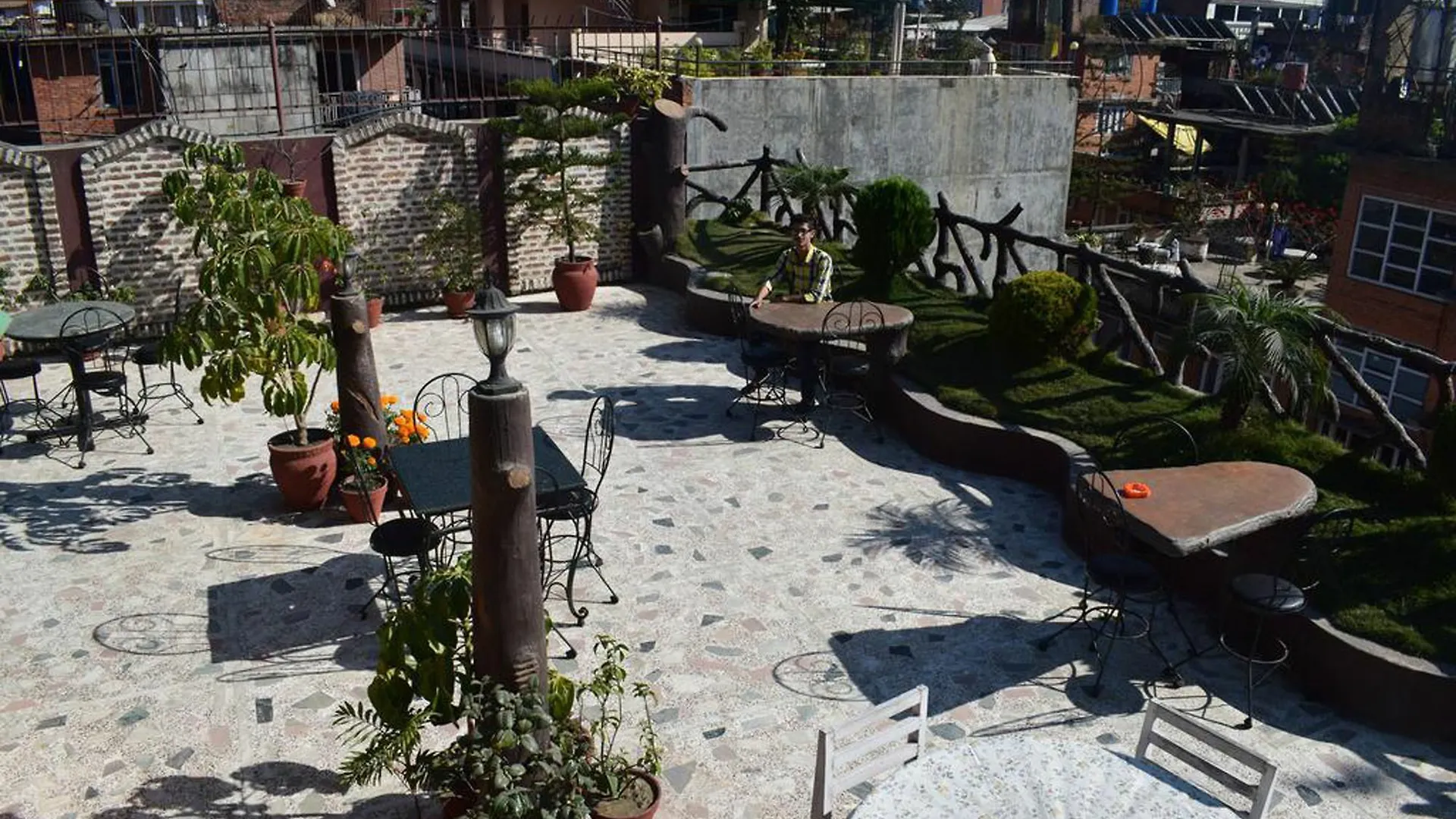 Hotel Family Home Kathmandu 2*,  Nepal